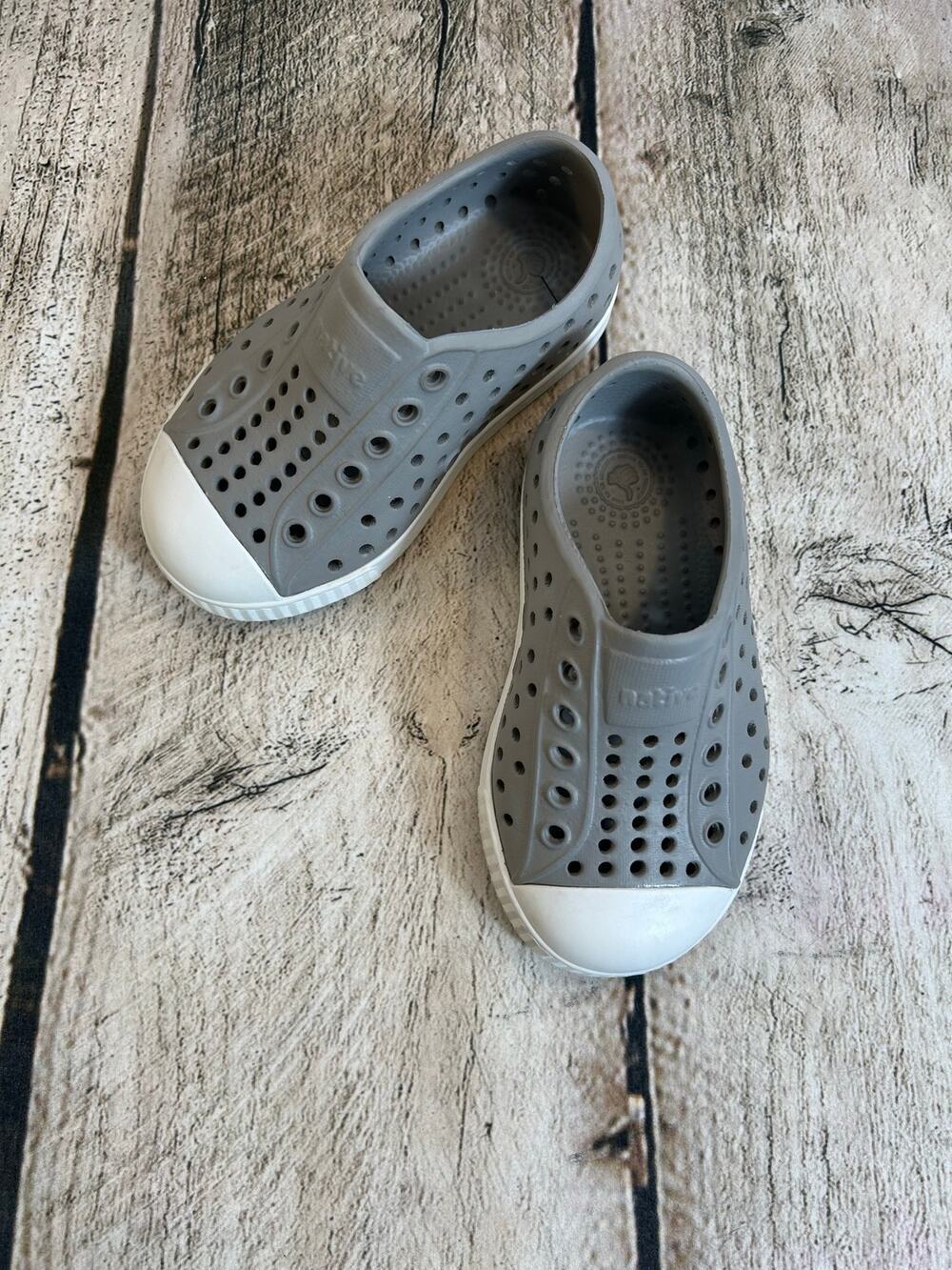 NATIVE Unisex Kids Jefferson Slip-On Shoes / Size: C6 US